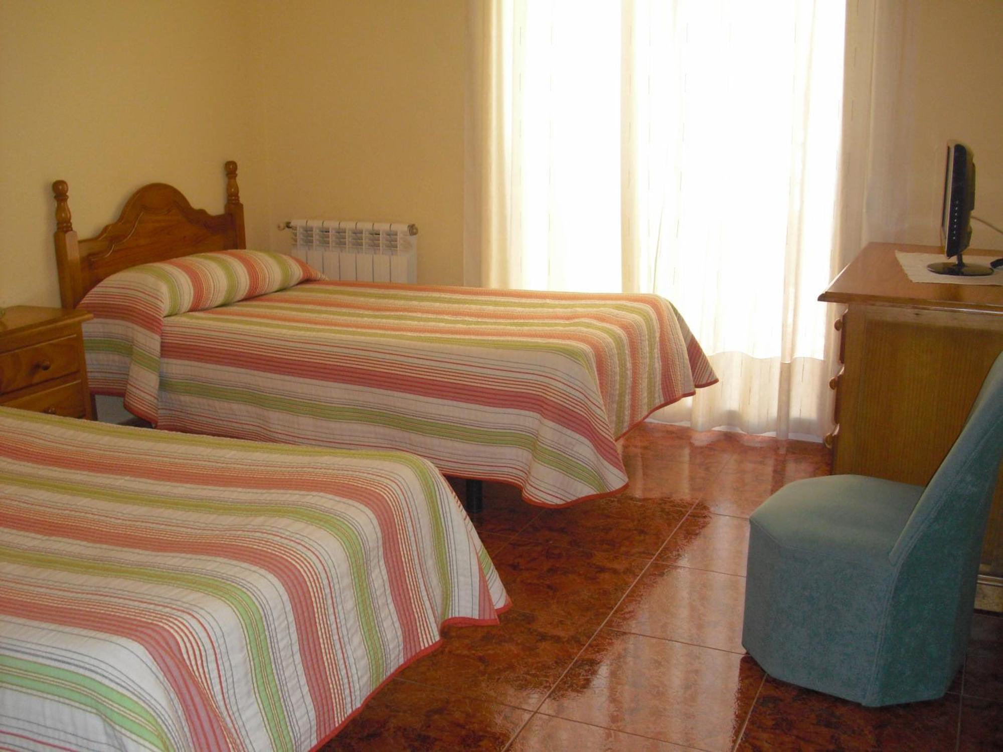 Hostal Sunami La Nucía Buitenkant foto